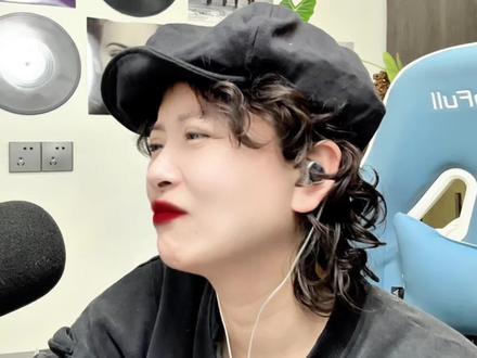 你敢信?这是AI写出来的《孽》 ,这首AI全包的原创歌曲,歌词句句扎人心。#创作者中心#创作灵感#创作者伙伴计划 #ai