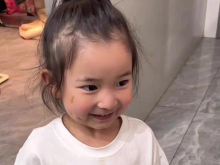 二驴整蛊胖小子,辣根终于安排上了 #内容太过真实 #亲子互动 #人类幼崽 #原创视频 #萌娃搞笑日常