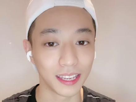 英语周一到周日怎么说? #学英语 #英语 #学浪计划 #抖音小助手