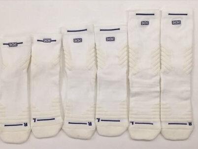 #篮球袜#篮球装备 平常打球你们喜欢穿什么筒长呢#uzis 🏀#篮球