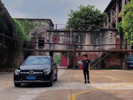 你们要的#响指召唤汽车术 教程来了!快学起来和你的爱车拍一次。#打响指召唤爱车 #手机摄影 #小陈手机摄影 #剪映