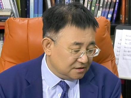 现在市场很复杂,非看多看空就能概括。