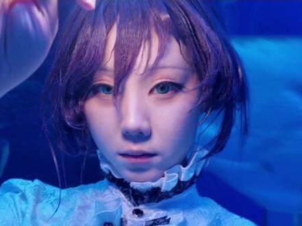 一种很新的p图p视频思路 #cos #p图教程 #化妆小技巧