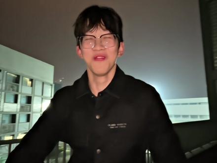 静下心来,确实扛不住🤡
#洛伍德 #厚黑
#静下心来