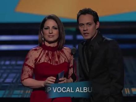 火星哥获得第56届格莱美最佳流行乐专辑颁奖瞬间