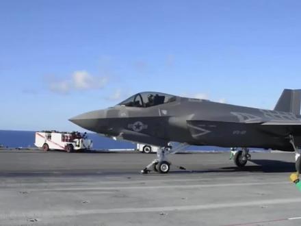 原本需要3000米才能起飞的战斗机,是如何在航母300米跑道上起飞的?#纪录片 #航母 #建造