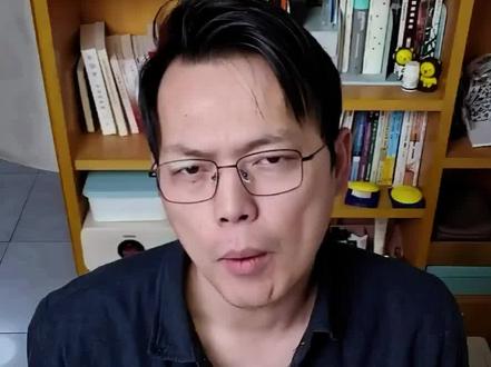 这么穿搭无痕融入年轻人…… #豆包ai #穿搭 #日常分享 #白宇 #魏大勋
