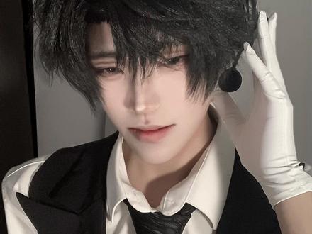 哈利波特和小天狼星一直陪着对方 #娄影 #不要在垃圾桶里捡男朋友 #cos