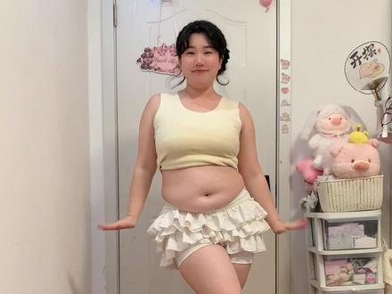 140斤|不卷边防走光大码安全裤测评 来哩~安全裤的意义就是让穿的人更舒服。耶~#显瘦穿搭 #⻩⼩姐⼤码柳叶裆安全裤 #⻩⼩姐⼤码安全裤 #青年创作者扶持计划 #⼤码穿搭