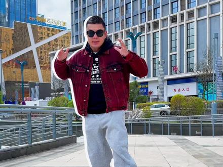西区五月吃喝玩乐购全指南 收好咯
#魅力西区 #魅力西区撒欢指南 #这就是西区