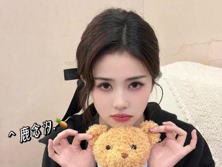 艾莎拥有的是水蓝色的力量,白鹿也拥有,千千万万个我们也是她水蓝色力量的一部分(模仿隔壁@九月枫)@白鹿my #白鹿六一团建 #文本朗读#冰雪奇缘之爱莎 #叶璃#白鹿莫离