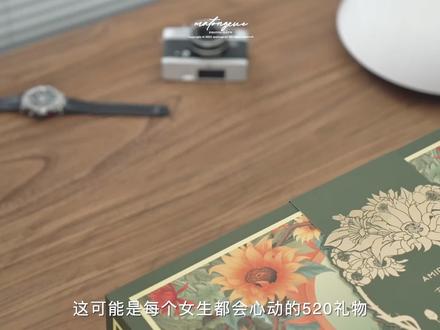 这个礼物送女友不出错,当她坐在镜子前的那一瞬间,很难不心动#觅光化妆镜#520礼物#女友礼物