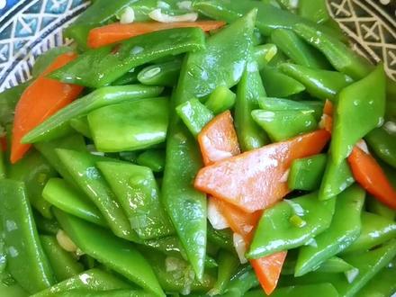 今天吃个清淡的而且超级简单的清炒芸豆#清炒芸豆 #蒜蓉芸豆 #芸豆