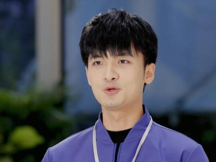 不会修图?召唤小艺来帮你!#HarmonyOS6 对话式修图,你只需动动嘴,就能凭借语音指令轻松修图,怎么P,你说了算!#华为Mate80 #华为MateX7 #华为旗舰店