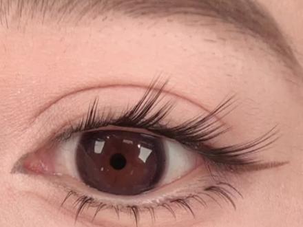 狐系假睫毛为什么不需要贴满眼睛 而是要强调眼尾?#狐系假睫毛#假睫毛贴法 #拯救手残党 #眼妆