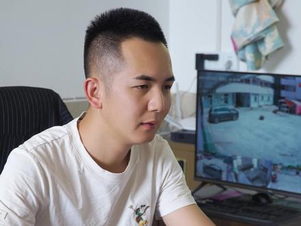 总姐夫生日,栽舅子些跟着明扣扣的步伐行动,总舅子又吃亏