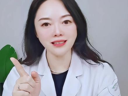 刷酸后脱皮怎么办?#医学科普 #专业的事交给专业的人 #让我们一起变美 @抖音小助手