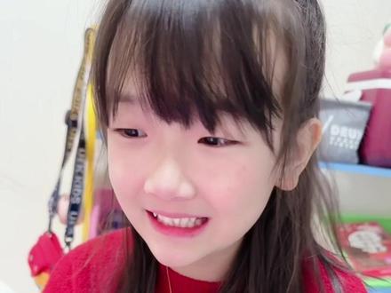 老父亲这点儿财产又被忽悠没了😂#当你给爸爸打电话的时候 #漏风的小棉袄 #人类幼崽的800个心眼子 #花式要钱 #搞笑父女