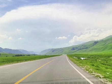 这么美的风景,居然让我包场了,快来看啊#自驾游 #新疆 #孟克特古道