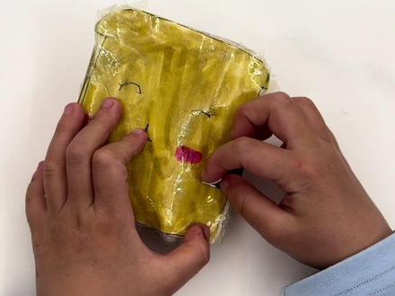 小橙子好久没有更新作品,喜欢的小朋友点赞收藏吧,一起动手做起来#自制安静书#面包店安静书
