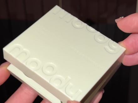 还不会摘戴美瞳的姐妹赶紧试试 moody 这个取戴器!#moody #美瞳 #新手 #美瞳取戴器