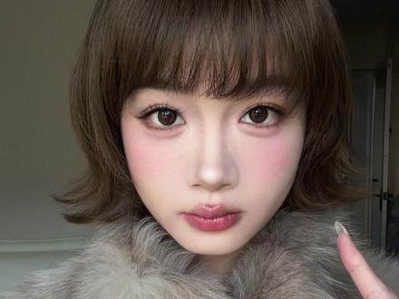 新手vs高手!不同腮红叠涂思路 #腮红