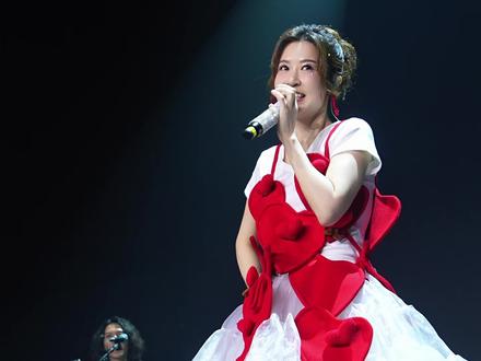 前排这两个小男生值回票价了吧😂~ 陈洁丽动漫主题演唱会四城宣发🔥火力全开~👉3月7日深圳站(已完成)、3月14日南京站、3月28日成都站、4月11日北京站🥳 #陈洁丽演唱会 #动漫演唱会 #动漫OST女王 #童年动画主题曲 #快乐的扑满