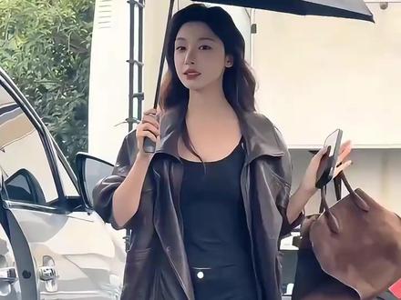 易梦玲这头部网红就是牛,利用恋情火速进组拍戏