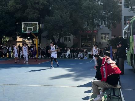 我自当山 何惧独行#篮球 #185 #抖音球王争霸赛 #06