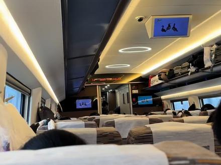 哈哈哈哈哈哈哈哈哈 #高铁 #东北英语