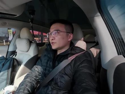 解除限制!momenta r6i“史诗级更新”,智己也能弯道开启智驾了!#一般人不告诉他 #新能源汽车 #智己L6 #momenta #辅助驾驶