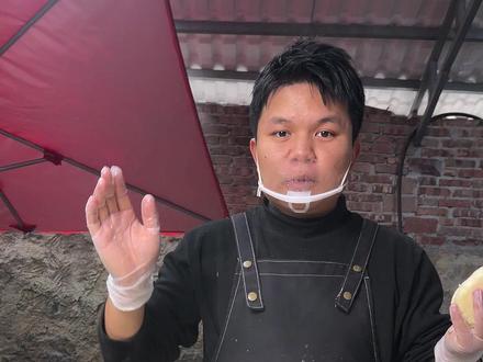 20年后的自己做了中式汉堡下乡摆摊,宴请小时候的童年 #三农 #记录真实生活 #汉堡 #原创视频