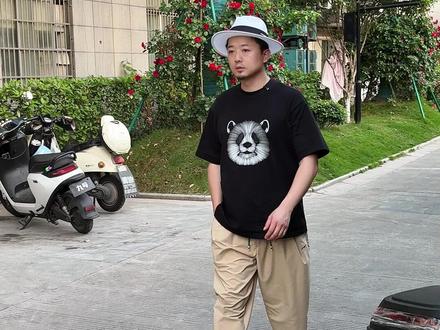 如何戒掉身上的弱者气息 如何戒掉身上的弱者气息#自信 #强者思维 #认知觉醒