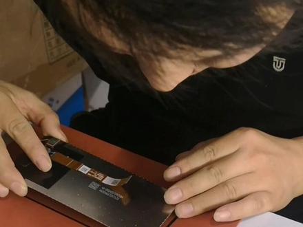 OPPO a53更换外屏,本店卖出去的手机换外屏大部分只要60yuan就可以换好。#手机维修换屏 #专业维修 #修理工的日常