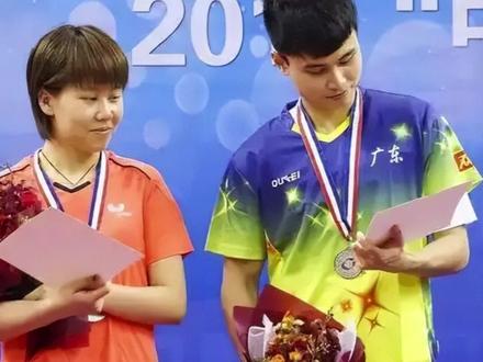 陈幸同取关周启豪!分手传闻或已坐实,国乒爱情无奈败给现实