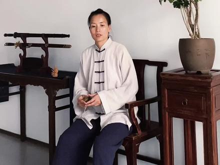 什么坐姿不言而威,庄严具足,非常适合初学静坐的朋友#合真太极