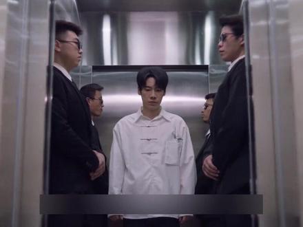 乔智赢厨王,为爷爷报仇,夺得世界冠军,获封龙榜厨神,大结局 #大厨小婿 #陈姝君 #昌隆 #神奇的闲鱼 #下单之前先上闲鱼