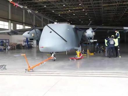 我国首款“无人空中重卡”,7吨级的“长鹰-8”大型运输无人机