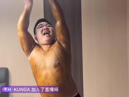 @39号健美选手张学友 恶魔之角教学