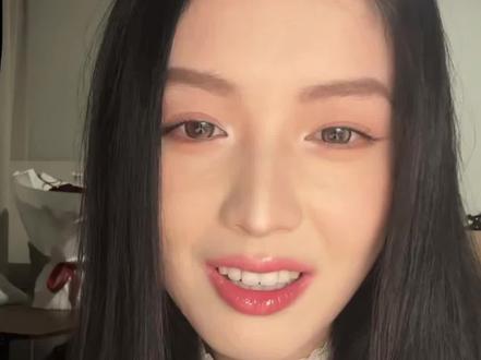 沈杨直播回答提问#沈杨#好友好有爱 #赵凡舒 #susu #璇璇