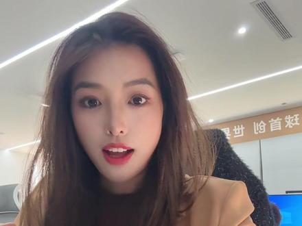 追觅产品经理,到工位,开始打工! 追觅产品经理,收假打工第一天!#追觅 #追觅清洁 #追觅扫地机 #追觅老板 #追觅科技 @俞浩