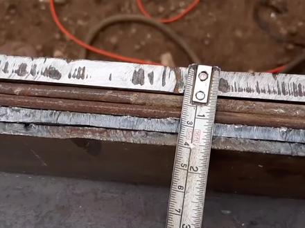 巴铁改造升级卡车底盘,大梁40毫米厚,网友:这是装甲车吧?