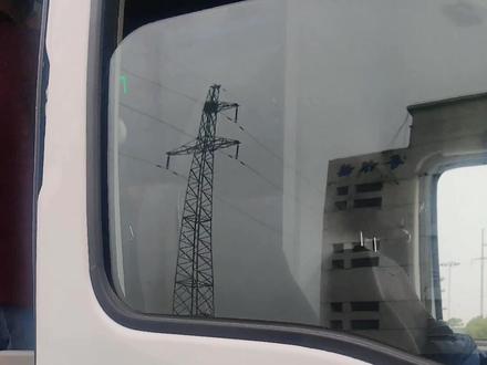 说实在的,转播车是真方便啊。#麻城市融媒体中心