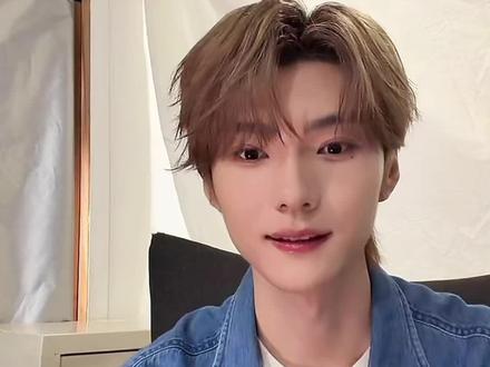 @王译磊 好久不见的这个磊子,这部拍完需要做个小手术,早点恢复好哦~#王译磊#树洞恋人 #生活服务热点中心 #直播录屏分享