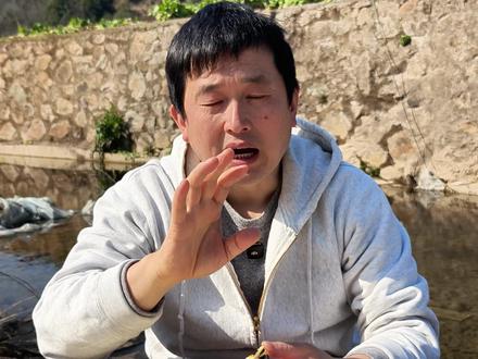 牙周炎牙结石,洗牙怕疼、刮治怕痛怎么办? 今天这个视频有6分钟,但我相信,只要你看完,就不会再害怕牙结石、牙周炎,就不用再担心要频繁洗牙、做龈下刮治!跟我一起,把牙齿、牙缝、牙龈沟清理干净,这些痛苦都可以避免!#牙周炎 #牙结石 #洗牙 #龈下刮治 #塞牙