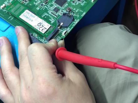 #笔记本电脑 微星GL72游戏本,按开机没任何反应。主板待机电路有问题,那就快速维修一下 #微星 #电脑维修