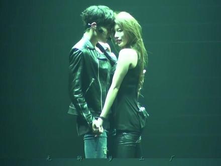 神仙合作!#裴秀智 #李俊昊 我偷偷嗑一口不过分吧!#2pm #双人舞 #磕糖 #舞台