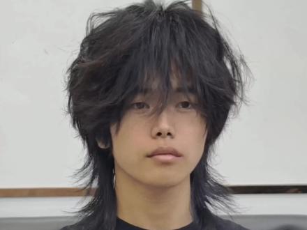 狼尾鲻鱼头m字刘海造型教程#狼尾鲻鱼头 #氛围感 #短发女生 #男生发型 #啊炜国潮发型设计