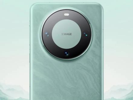华为Mate 60标准版也上架了,如果也搭载麒麟9000s芯片,那么相比Pro版更值得入手,因为整体配置上差不多,区别主要是屏幕直屏/曲面屏,还有卫星消息/卫星通话,相机、电池快充差不太多,重点是便宜1000元...#华为手机 #数码科技 #支持国产 #手机 #玩转数码