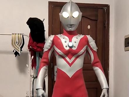 自制奥特佐菲皮套展示